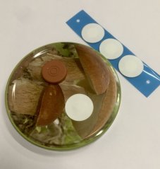 Víčko na sklenice s portem a filtrem 83 mm